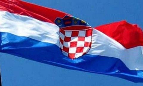 Sretan vam i blagoslovljen DAN DRŽAVNOSTI RH!