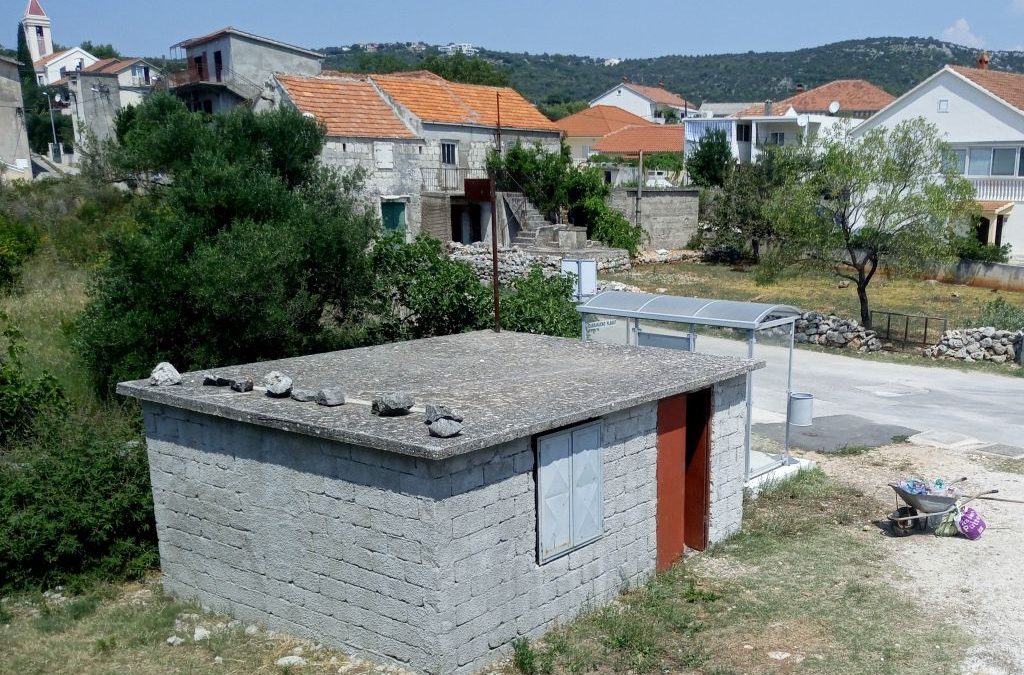 Komunalna sramota u centru Vinišća