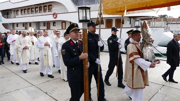 Mons. Barišić: Sveti Ivan Trogirski je u političkim nadmetanjima 11. stoljeća branio hrvatske interese