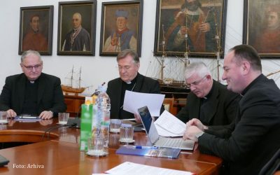 Pismo biskupa Splitske metropolije svećenicima i vjernicima o slavljenju svetih misa i drugih liturgijskih slavlja u vrijeme straha i nevjere zbog COVID19