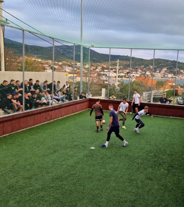 MEMORIJALNI TURNIR U NOGOMETU (CAGEBALL) “HRVATSKI VITEZ MARIN MLAČIĆ“