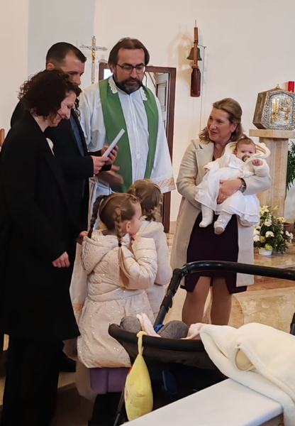 SEDMA NEDJELJA KROZ GODINU – župna misa i krštenje male Dore
