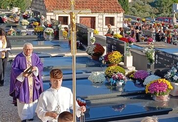 MISA ZA DUŠE POKOJNIH I ODRJEŠENJE NA GROBLJU PIŠĆINE
