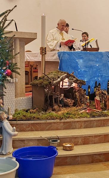 BOGOJAVLJENJE / SV. TRI KRALJA / BLAGOSLOV VODE – župna misa